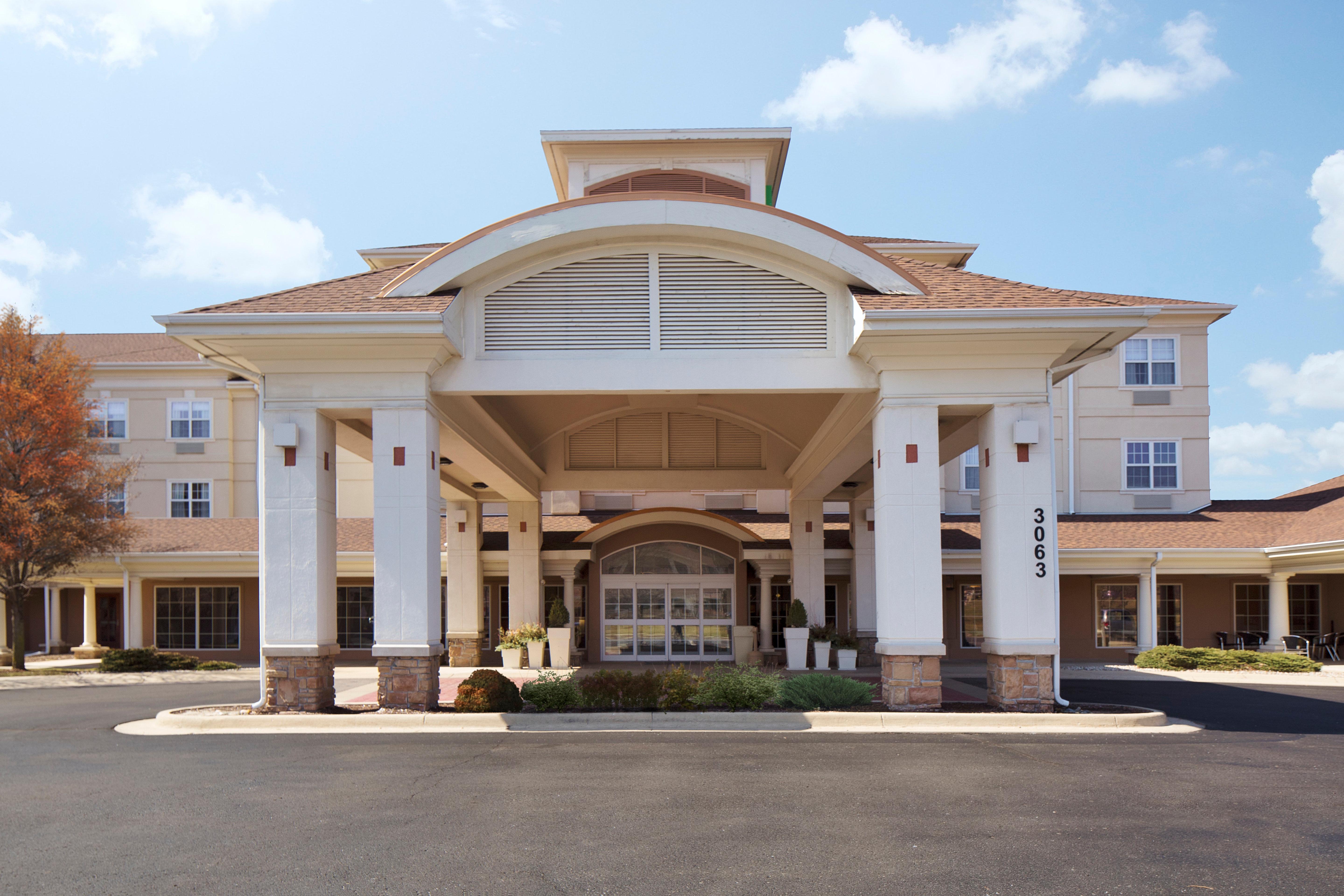 Holiday Inn Grand Rapids-Airport By Ihg Exterior photo