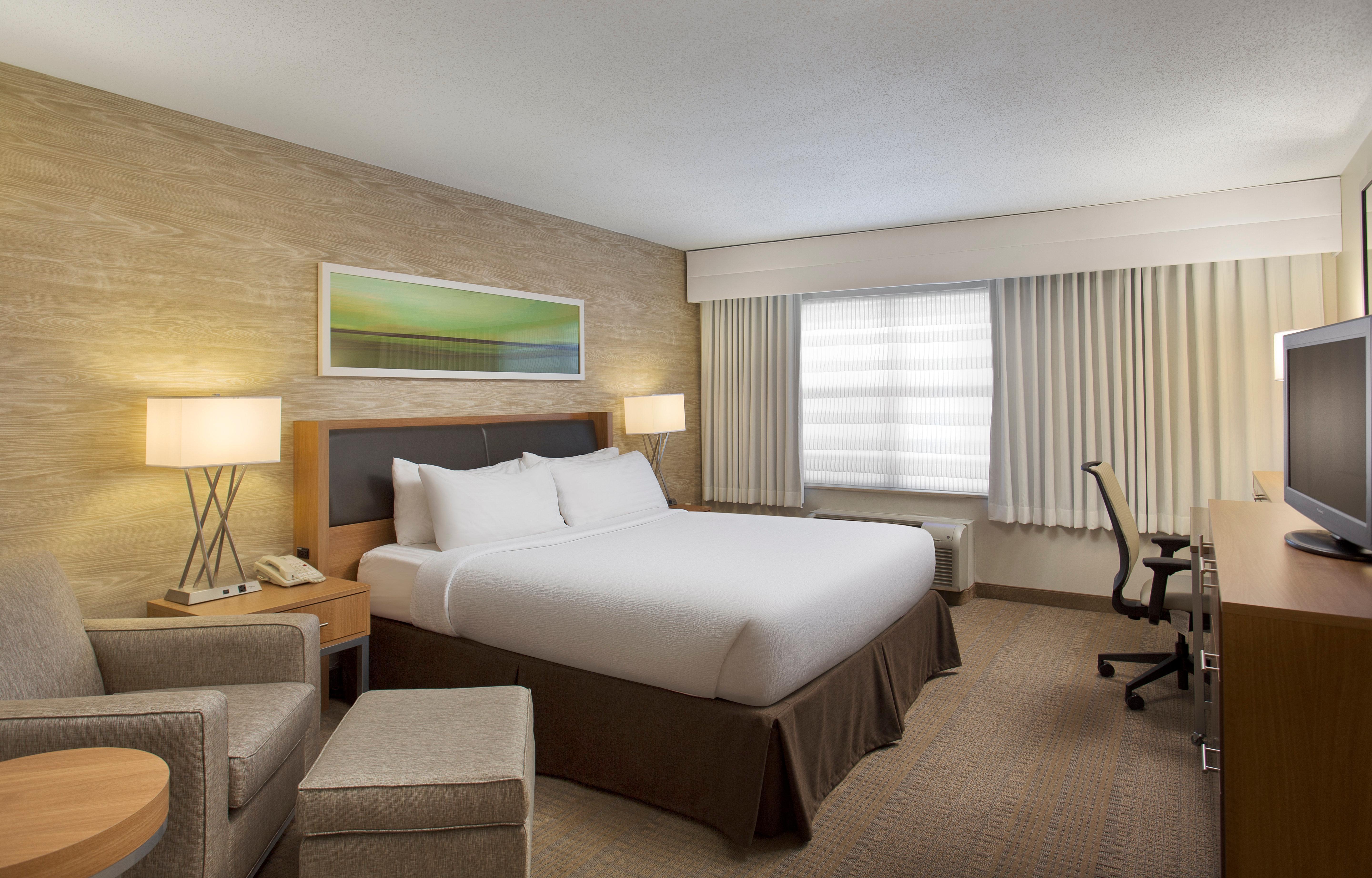 Holiday Inn Grand Rapids-Airport By Ihg Exterior photo