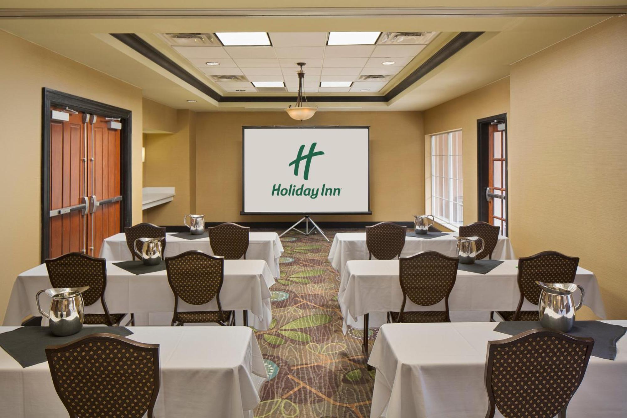 Holiday Inn Grand Rapids-Airport By Ihg Exterior photo