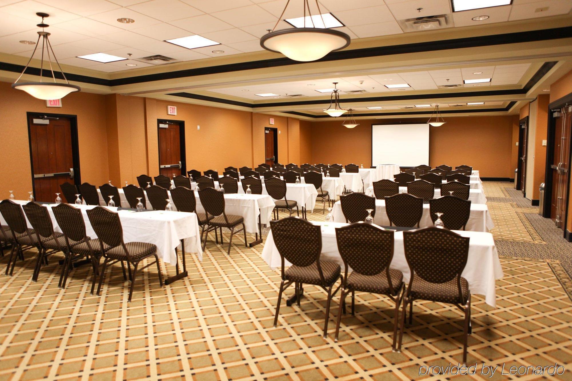 Holiday Inn Grand Rapids-Airport By Ihg Exterior photo